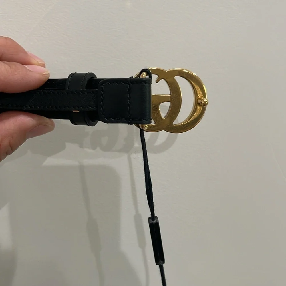 Gucci gg buckle